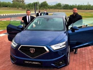 Dışişleri Bakanı Ertuğruloğlu, KKTC’nin Yerli Otomobili GÜNSEL'i Test Etti - OtonomHaber
