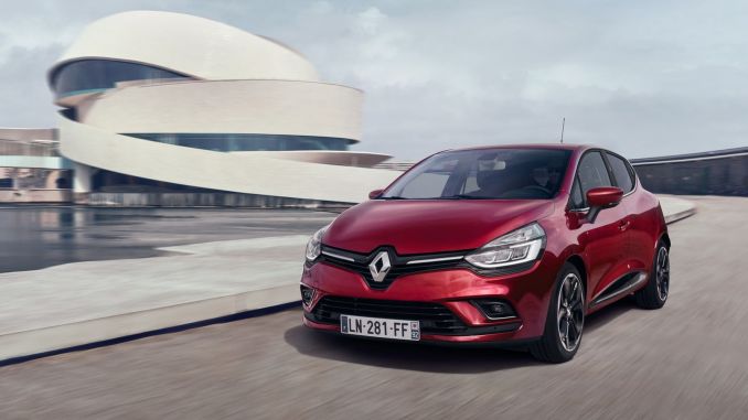 Renault Clio 4, Bayrağı Yeni Clio ve Yeni Clio Hibrit'e Devretti - OtonomHaber