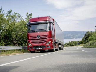 Mercedes-Benz Türk Kamyon Grubunda 2021’in İlk 6 Ayını Başarılarla Tamamladı - OtonomHaber