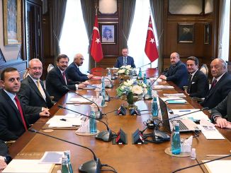 Cumhurbaşkanı Erdoğan, TOGG Yönetim Kurulu Üyeleri İle Bir Araya Geldi - OtonomHaber