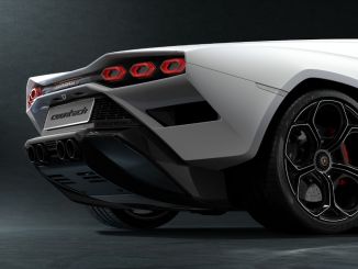 Pirelli ve Lamborghini Countach İş Birliklerinde 50. Yılı Kutluyor - OtonomHaber