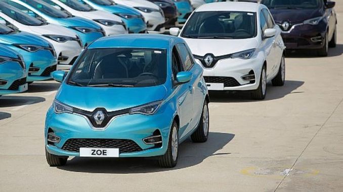 Renault MAİS ile TikTak Arasında 400 Renault Zoe Anlaşması İmzalandı - OtonomHaber