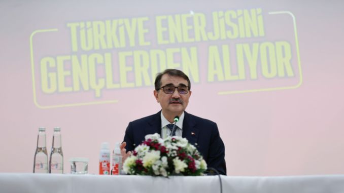Bakan Dönmez, 2030'da 1 Milyon Elektrikli Otomobil Yola Çıkacak - OtonomHaber