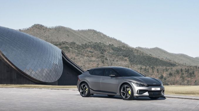 Kia EV6, Dünyanın En Prestijli Otomotiv Ödüllerinden Birini Kazandı - OtonomHaber