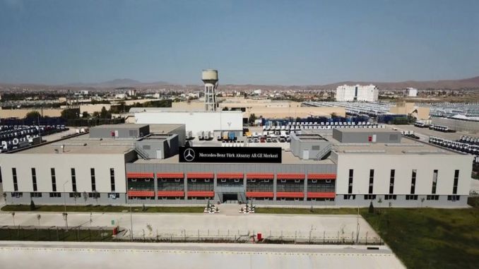 Mercedes-Benz Türk, En Fazla Yerli Patent Başvurusu Yapan Otomotiv Şirketi Oldu - OtonomHaber