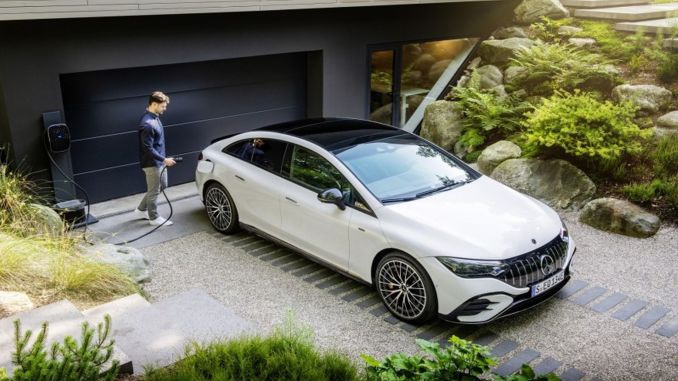 İlk Elektrikli Sportif Sedan Mercedes EQE İle Yeni Bir Dönem Başlıyor - OtonomHaber