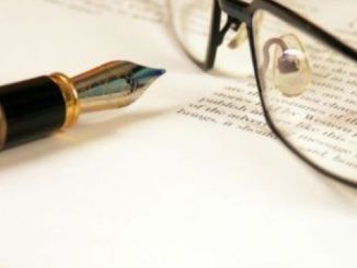 Köşe Yazarı Nedir, Ne İş Yapar, Nasıl Olunur? Köşe Yazarı Maaşları 2022 - OtonomHaber