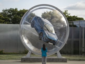 Yeni Peugeot 408, ’Küre’ İle Dikkatleri Üzerine Çekiyor! - OtonomHaber