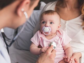 Pediatri Uzmanı Nedir, Ne İş Yapar, Nasıl Olunur? Pediatri Uzmanı Maaşları 2022 - OtonomHaber