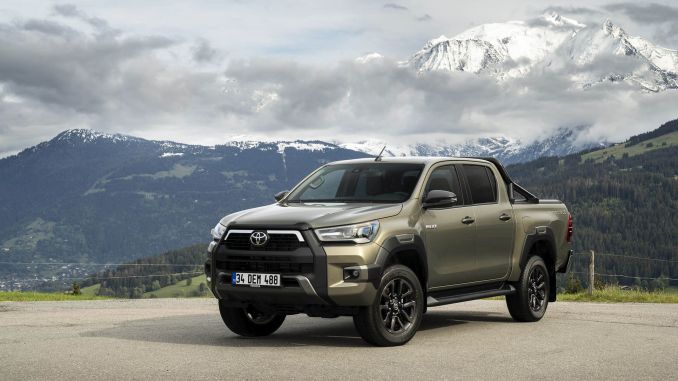 Toyota ’Hafif Ticari Araçlarda’ Rekor Kırmaya Devam Ediyor - OtonomHaber