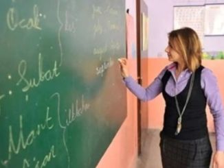 Türkçe Öğretmeni Nedir, Ne İş Yapar, Nasıl Olunur? Türkçe Öğretmeni Maaşları 2022 - OtonomHaber