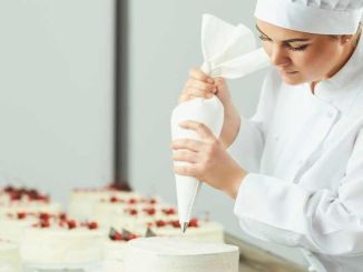 Pasta Ustası Nedir, Ne İş Yapar, Nasıl Olunur? Pasta Ustası Maaşları 2023 - OtonomHaber