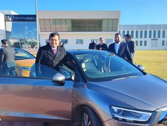 Uşak Belediye Başkanı Çakın KKTC’nin Yerli Otomobili GÜNSEL’le Test Sürüşü Yaptı - OtonomHaber