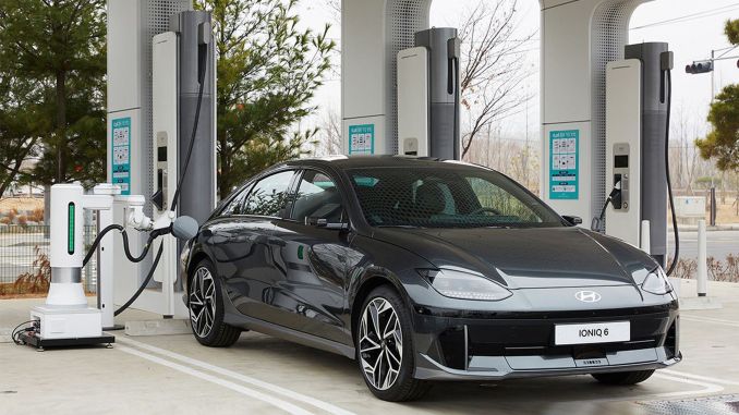 Hyundai Elektrikli Araçlar İçin Otomatik Şarj Robotu Geliştirdi - OtonomHaber