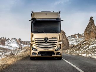 Mercedes-Benz Türk, 2023’ün İlk Çeyreğinde İhracatta Hız Kesmedi - OtonomHaber