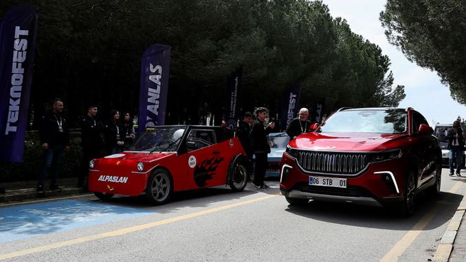 TEKNOFEST Uluslararası Efficiency Challenge Elektrikli Araç Yarışları Başladı - OtonomHaber