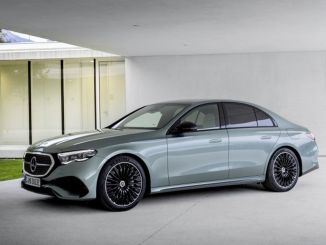 Yeni Mercedes-Benz E-Serisi: Dünyalar Arası Köprü - OtonomHaber