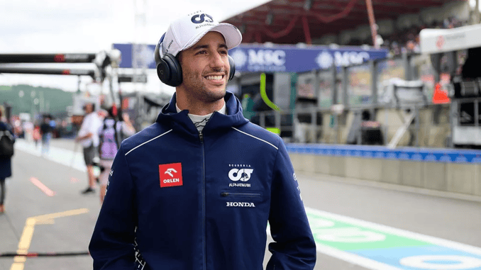 Ricciardo'nun ilk ayrılığını hakkında Horner: "Zamanı geri alamazsınız" - OtonomHaber