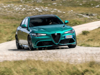 Yeni Euro 7 sınırlamaları, Alfa Romeo'nun V6'sı hayatta tut - OtonomHaber