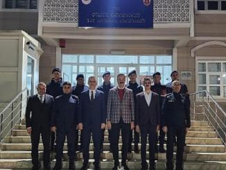 Başkan Sezer Yeni Yıla Görev Başındaki Personel ile Girdi - OtonomHaber