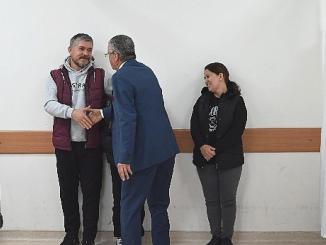 Topaloğlu'ndan Hastalara Ziyaret - OtonomHaber