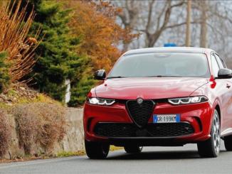 Alfa Romeo'nun özel serisi Türkiye'de satışa çıktı - OtonomHaber