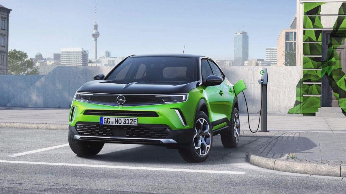 Artırım değil indirim var: Opel yeni fiyat listesini açıkladı - OtonomHaber