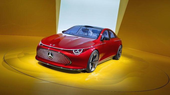 Mercedes-Benz, yılın ikinci çeyreğinde kaç araç sattığını açıkladı: Elektrikli satışları sert düştü - OtonomHaber