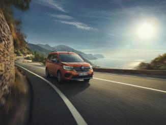 Yeni Renault Kangoo Multix satışa sunuldu - OtonomHaber