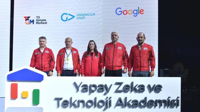 Yapay Zeka ve Teknoloji Akademisi Teknofest'te Tanıtıldı - OtonomHaber