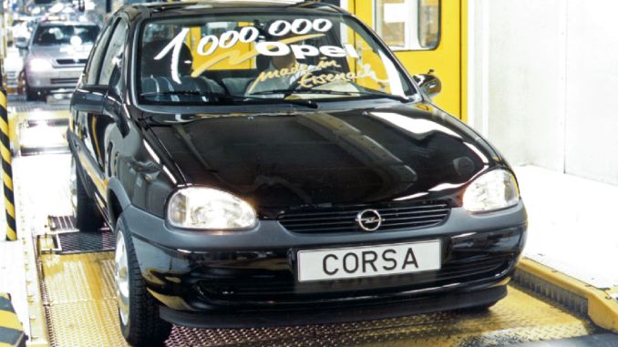 Opel, Corsa B Edition 100’ün 25’inci Yılını Kutluyor - OtonomHaber