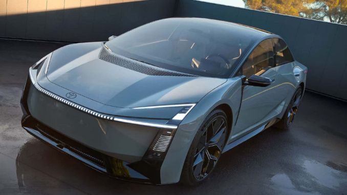 Toyota, Corolla Konseptiyle Elektrikli Geleceğini Japonya'da Sergiledi - OtonomHaber