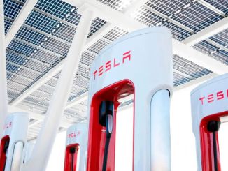 Tesla’dan Yeni Güvenlik Hamlesi: Hızlı Şarj Tahliyesi - OtonomHaber