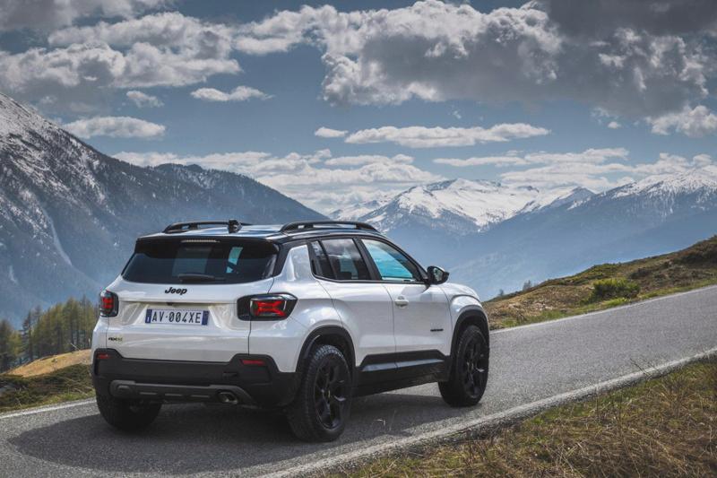 Jeep Avenger Fiyatları Açıklandı - OtonomHaber
