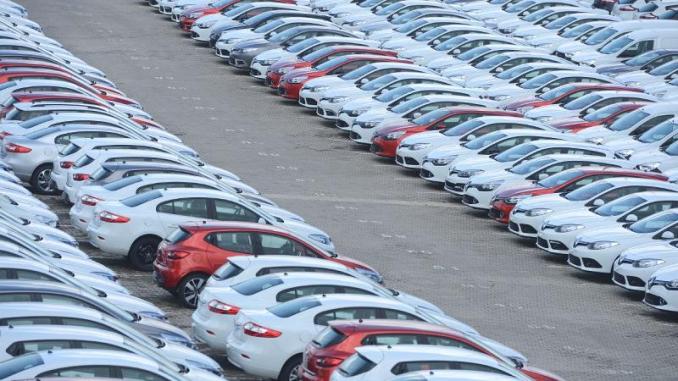 Otomobil ve Hafif Ticari Araç Pazarı 2025 Yılını Rekorla Kapattı: Yüzde 10,49 Artış Gösterdi - OtonomHaber