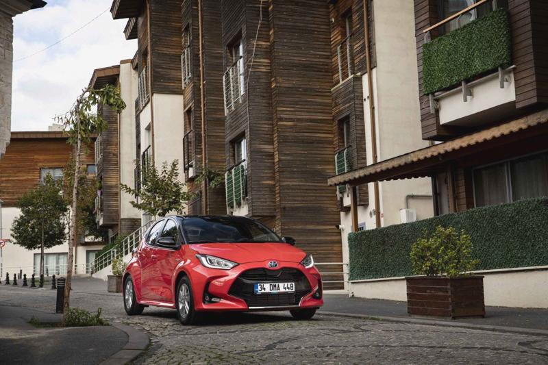 Toyota Yaris Hybrid Fiyatları Dikkat Çekti - OtonomHaber