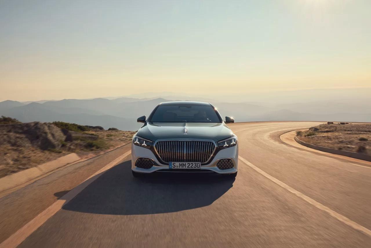 Lüks Otomobil Tutkunları İçin 2026 Mercedes‑Maybach S‑Class Tanıtıldı - OtonomHaber