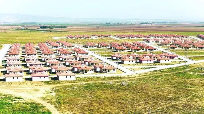 Türkiye’nin İlk Kırsal Uydu Kenti Tamamlandı - OtonomHaber