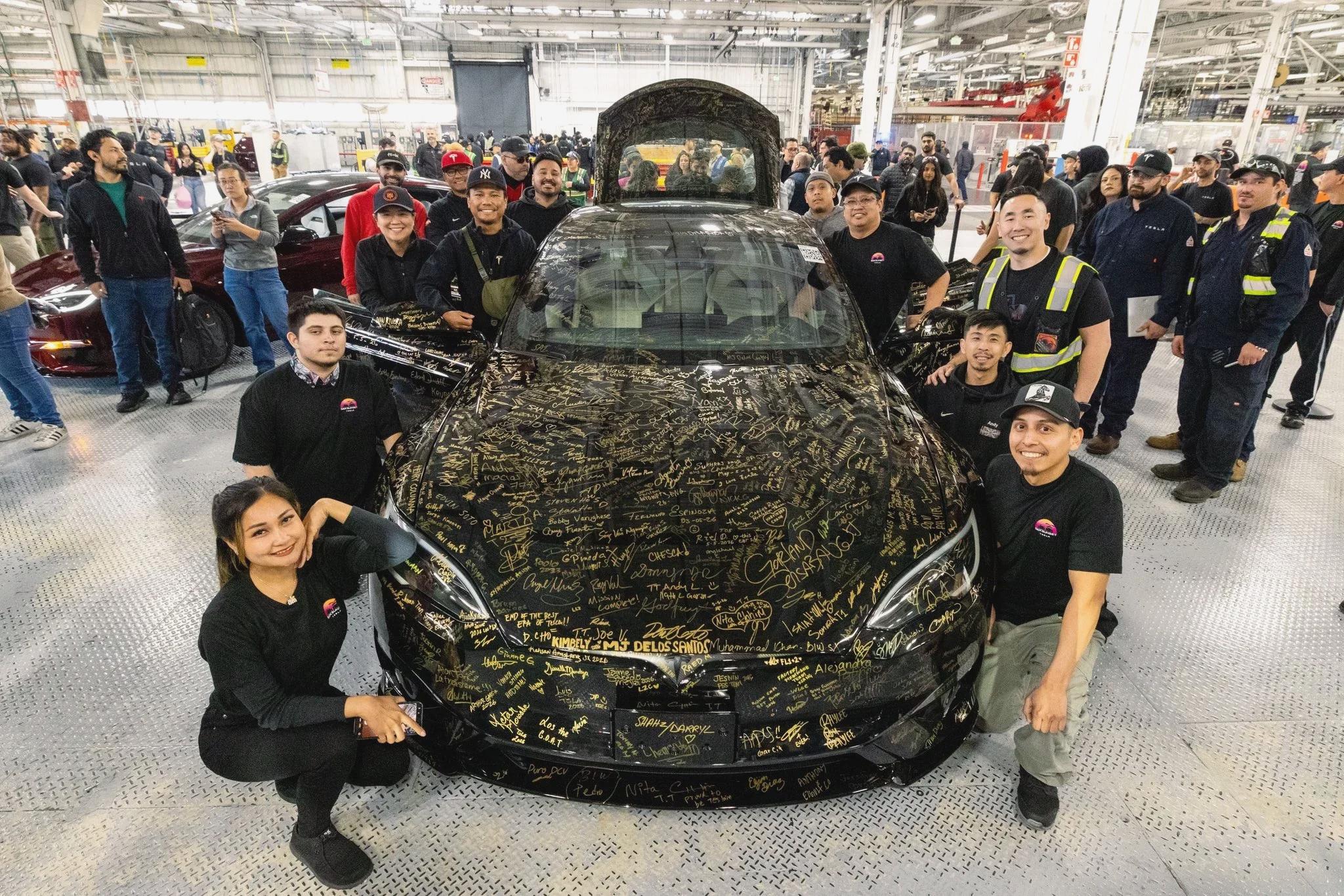 Tesla Model S ve Model X Üretimi Resmen Sona Erdi - OtonomHaber