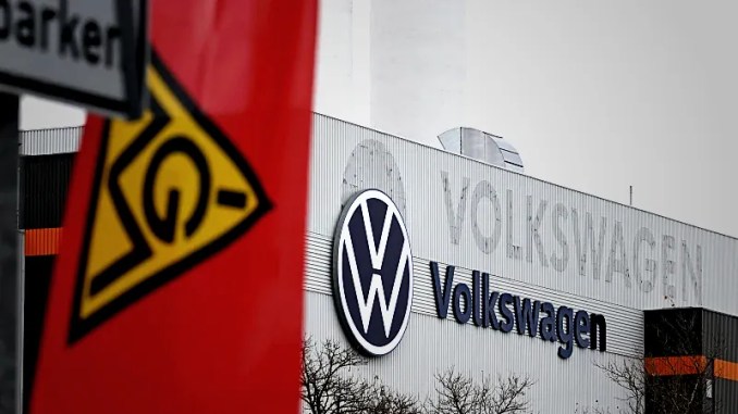 Volkswagen'de Yeniden Yapılanma ve İşten Çıkarmalar Süreci - OtonomHaber