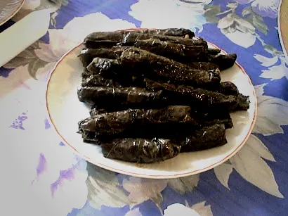Zeytinyağli Yaprak Sarma Tarifi - OtonomHaber