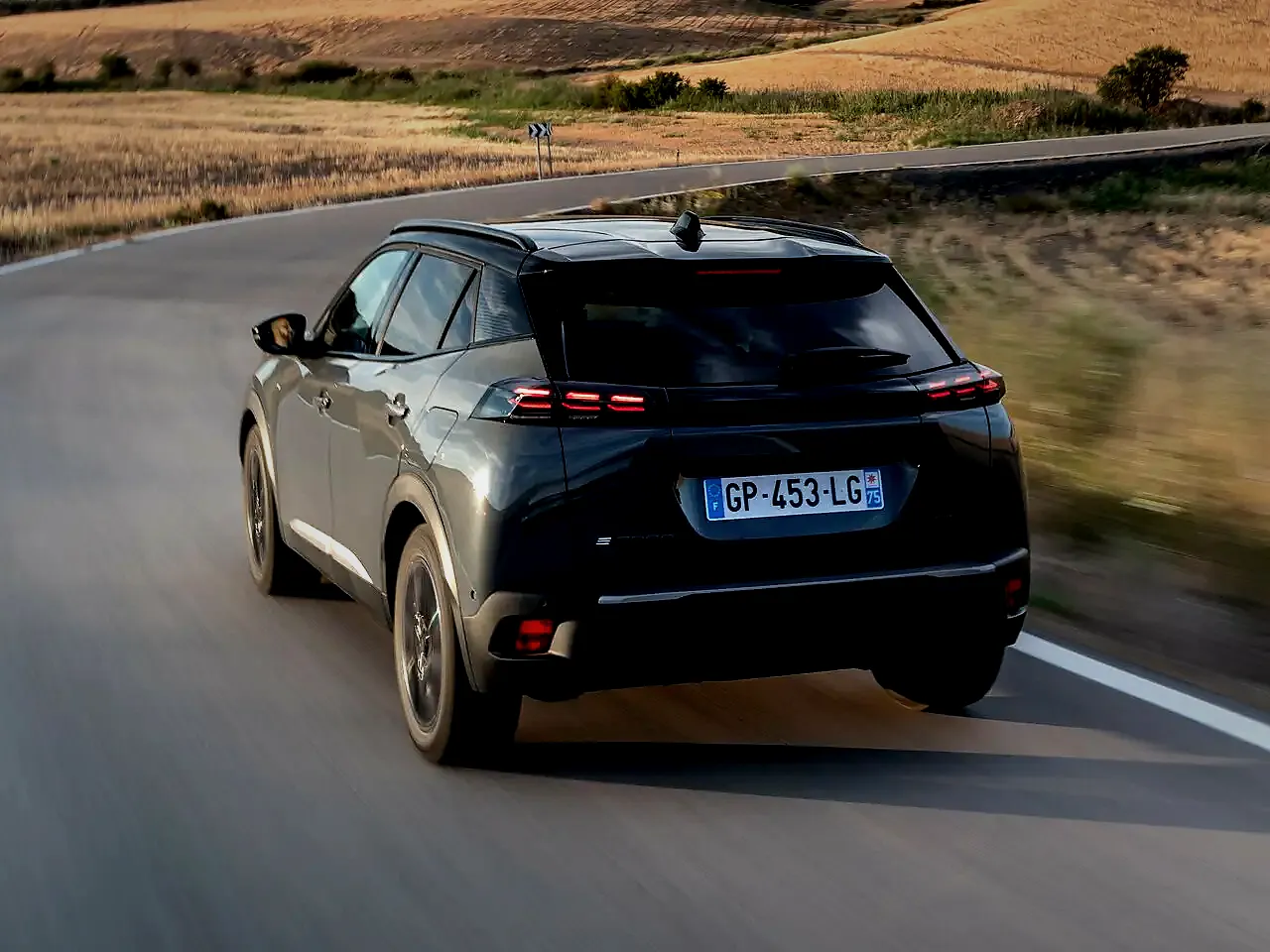 En Az Yakan Otomobiller: Yakıt Cimrisi Bütçe Dostu Renault ve Toyota Dışında Seçenekler - OtonomHaber